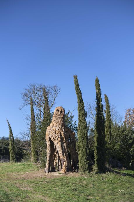 Lionel Sabatté, Chouette d’Olivier, 2025, techniques mixtes, 3500 × 2000 cm © Cyrille Cauvet, courtesy Ceysson & Bénétière.