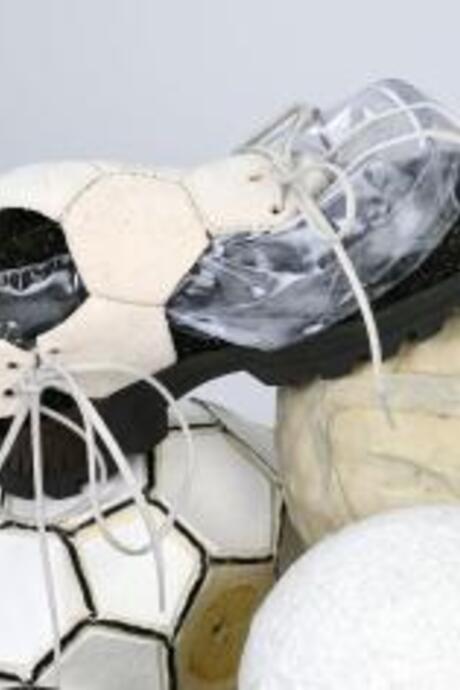 Chaussure sur des balons