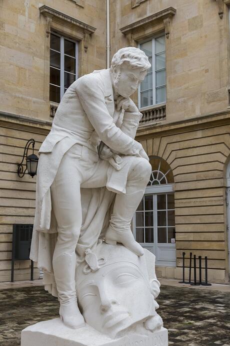Frédéric-Auguste Bartholdi, Champollion, 1875, Centre national des arts plastiques