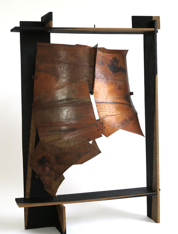 Paul Balme - Surface & Volume - Cuivre et bois - 86 x 62 x 23 cm ©Galerie Capazza, Denis Durand
