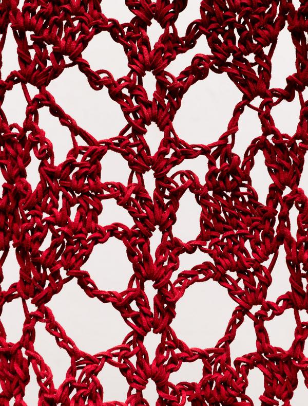 ektor garcia kortina roja, 2024. crochet red suede and carbon steel, 321 x 105 x 62 cm