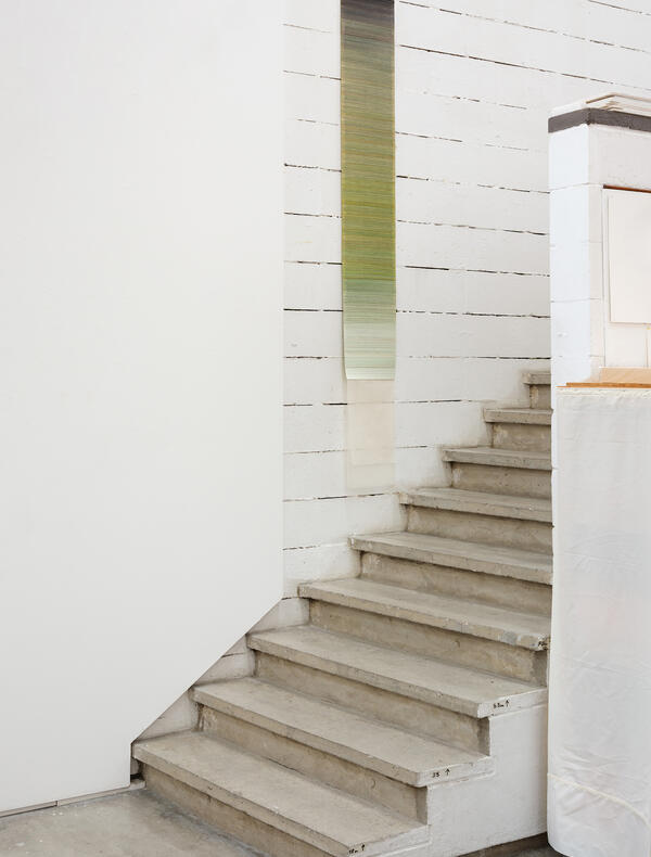 Fernanda Fragateiro, Reading Room (green), 1/3, 2025, Cut copies of The architectural Journal (from the 60’s and 70’s) and offset cotton paper, 28,5 x 186 x 0,3 cm (© António Jorge Silva) MD