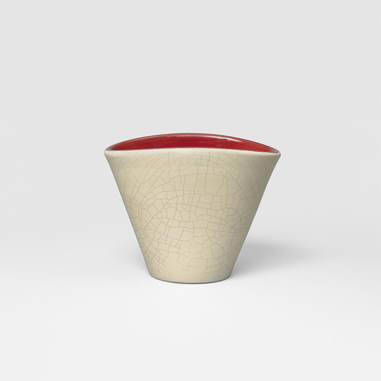 Catalogue raisonné, Pol Chambost, Vase cornet (blanc rouge). Modèle 709 B — circa 1959