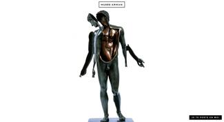 Je te Porte en Moi, 2001, 8 exemplaires de 1/8 à 8/8, 4 épreuves d'artiste de EA1/4 à EA4/4, 1840 x 740 x 570 mm, copies de statues antiques découpées, charnières, bronze patiné, Fonderie d'Art R. Bocquel S.A., Bréauté (France).