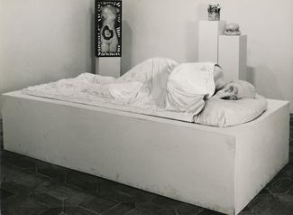 Robert Malaval, exposition chez Alexandre de la Salle, La dormeuse, le faux portrait d'Hélène, 1966
