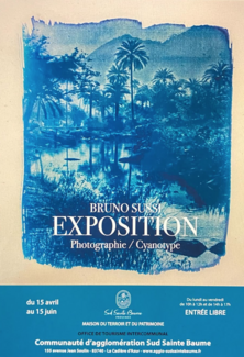 Affiche de l'exposition. Bruno Sussi. du 15 avril au 15 juin 2026. Maison du terroir et du Patrimoine. La cadière d'Azur. 83740