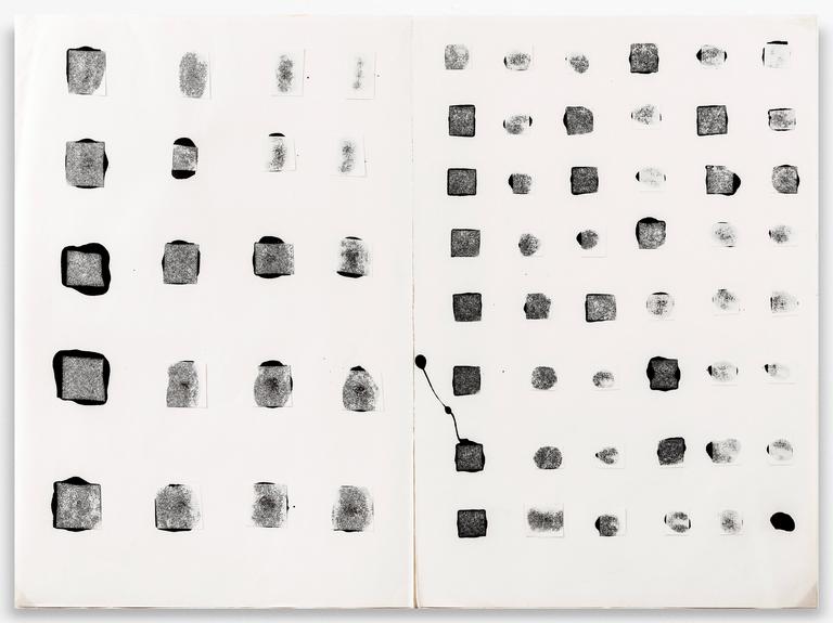 Catalogue raisonné, Sans titre, 1970-1971, 1970, Peinture, découpes, collages sur papier Ingres, 63,2 x 46 cm, collection privée. 