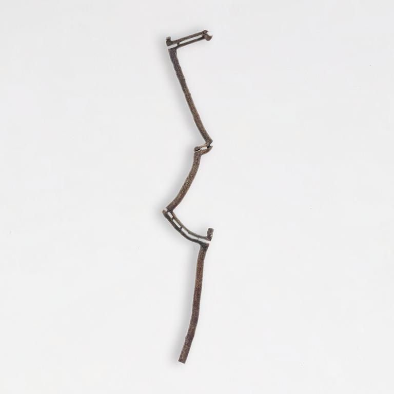 Catalogue raisonné, Toni Grand, sculpture, Sec, brut, trois refentes entières - collé avec entretoises, 1974