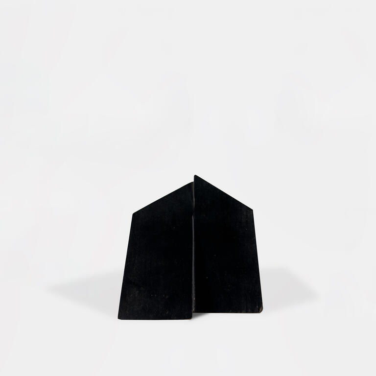 Catalogue raisonné, Joel Froment, Sculpture sans titre (angles noirs) — 1994