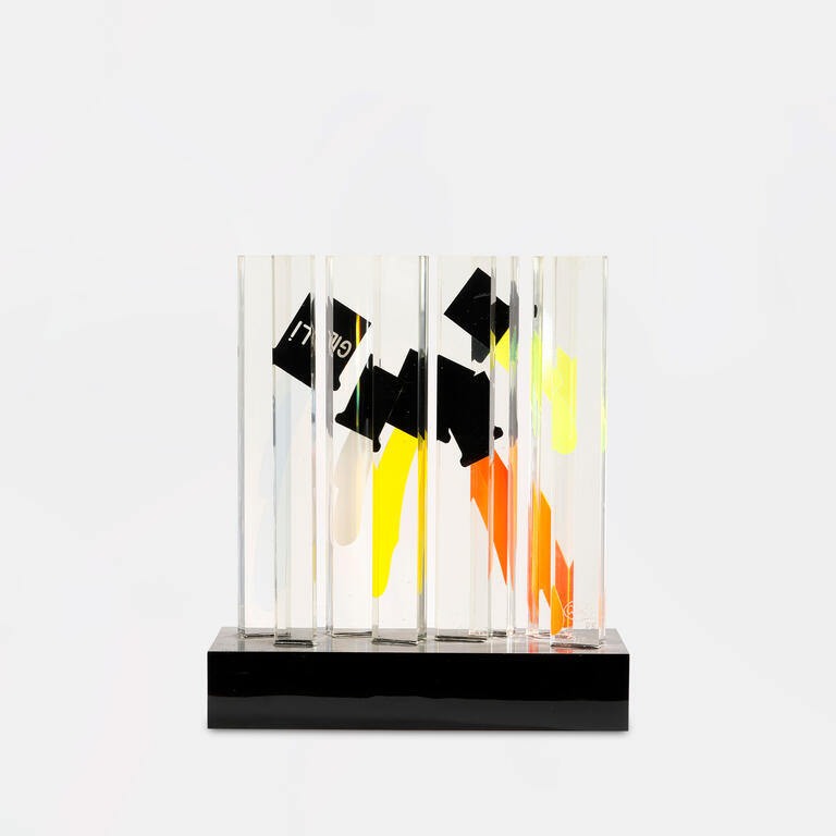 Catalogue raisonné, Claude Gilli, Hommage à l'ami Arman — 2008