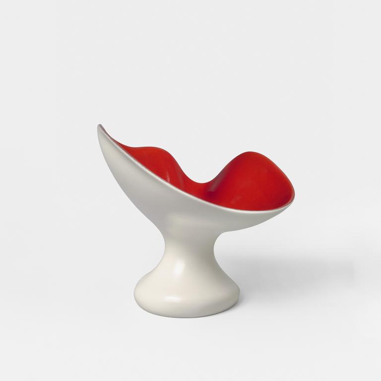 Catalogue raisonné, Pol Chambost, Vase corolle (blanc rouge). Modèle 1056 — 1955