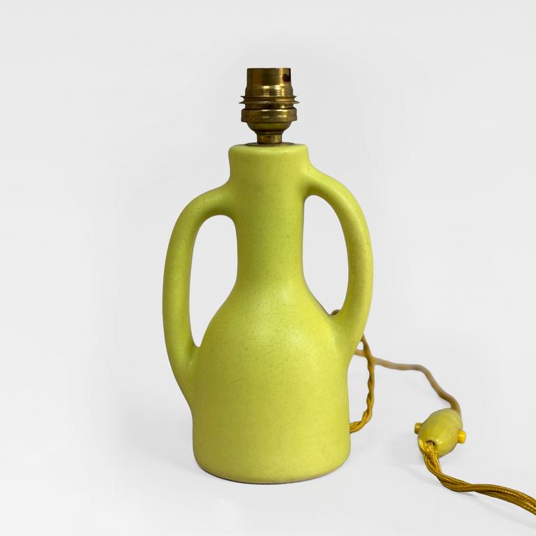 Catalogue raisonné, Pol Chambost, Petit pied de lampe (jaune). Modèle 1083 — 1955