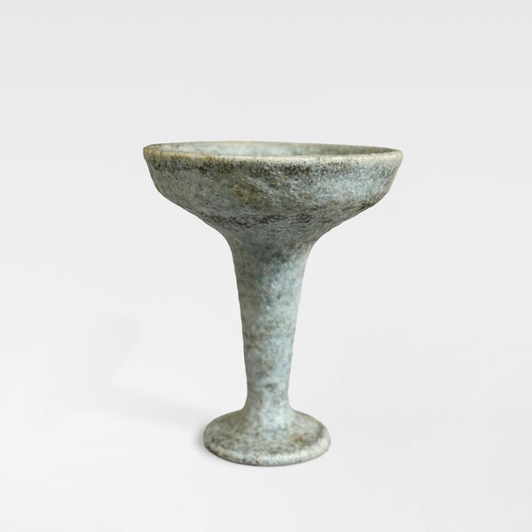 Catalogue raisonné, Pol Chambost, Coupe haute sur pied douche (gris bleu). Modèle 2141 — 1960