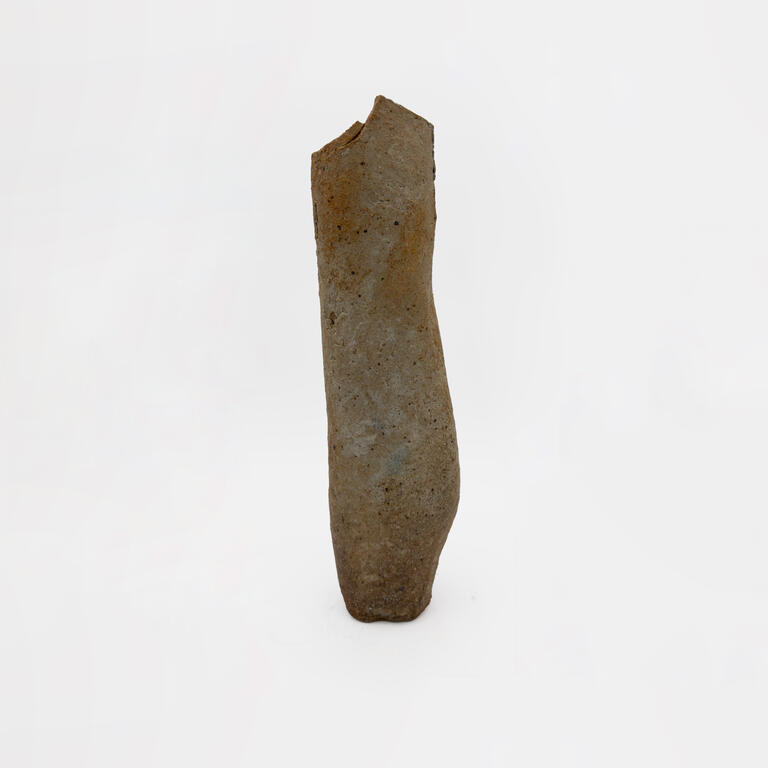 Catalogue raisonné, Jean & Jacqueline Lerat, Debout avec nuage jaune, 2001