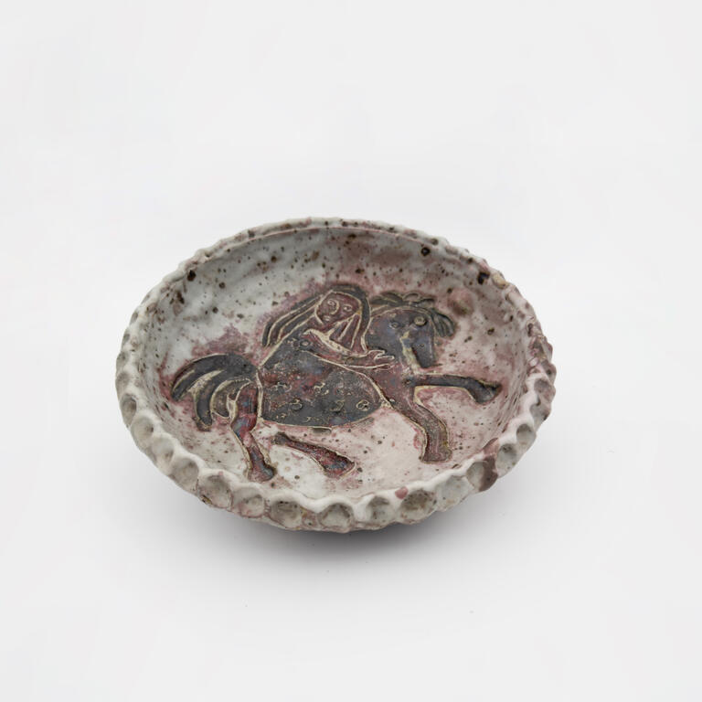 Catalogue raisonné, Jean & Jacqueline Lerat, Cavalière (coupe festonnée), 1947