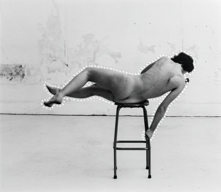 Catalogue raisonné, Nu et Tabouret / essai 1 - 2003