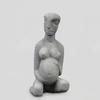 femme enceinte assise - 1985