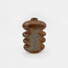 quatre plis marrons avec tache grise, 1971