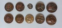 9 médailles , 1 pendentif ,1 Vercors, 1 Guérin, 3 x Reverdy, 2 x Ch. L. Philippe, 2 xSchwob, 1 pendentif Capricorne