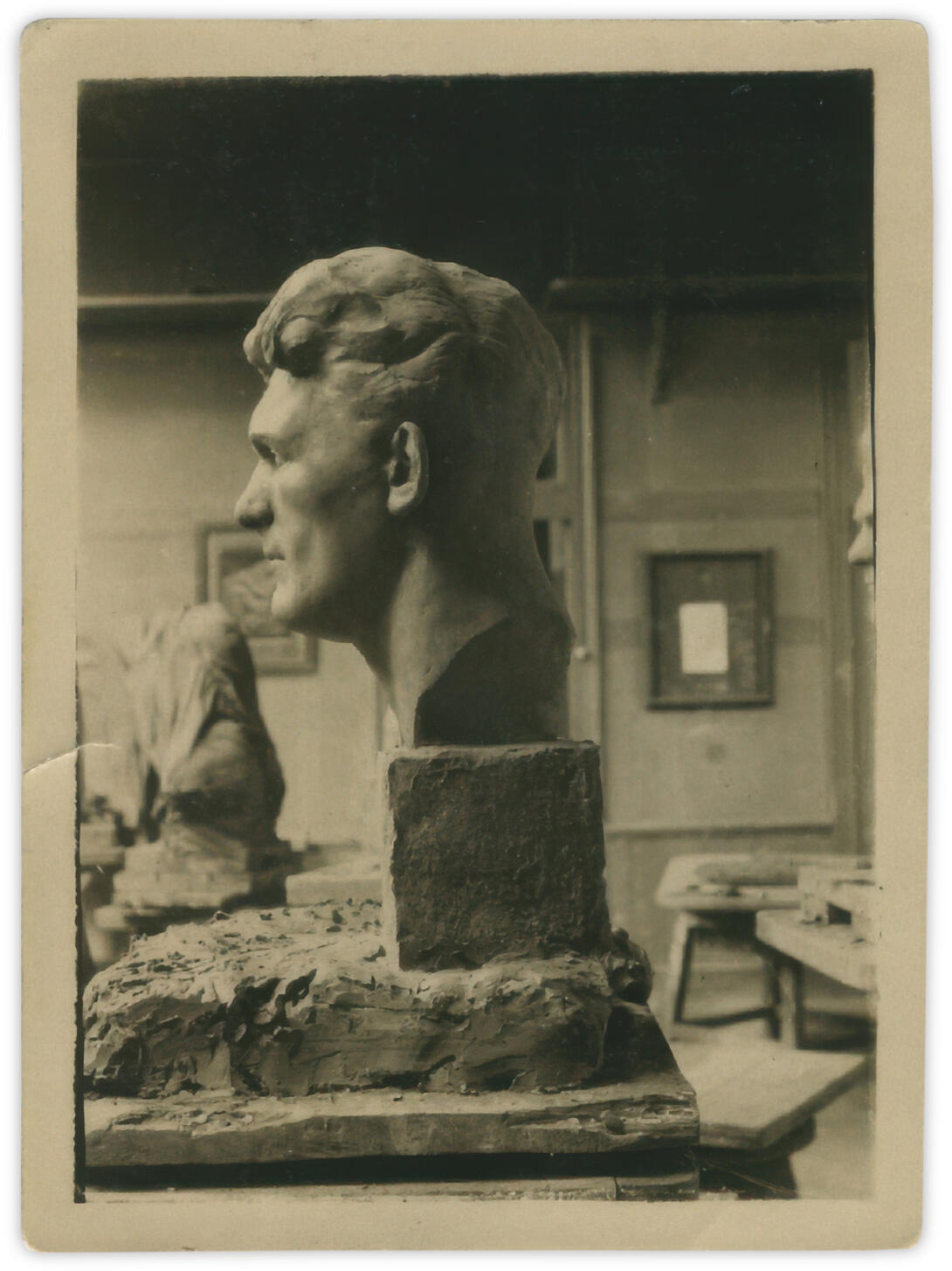 Sculpture attibuée à Hans Seiler Sculpture de Hans Seiler, Sculpture attibuée à Hans Seiler, Académie des Beaux Arts de Lyon