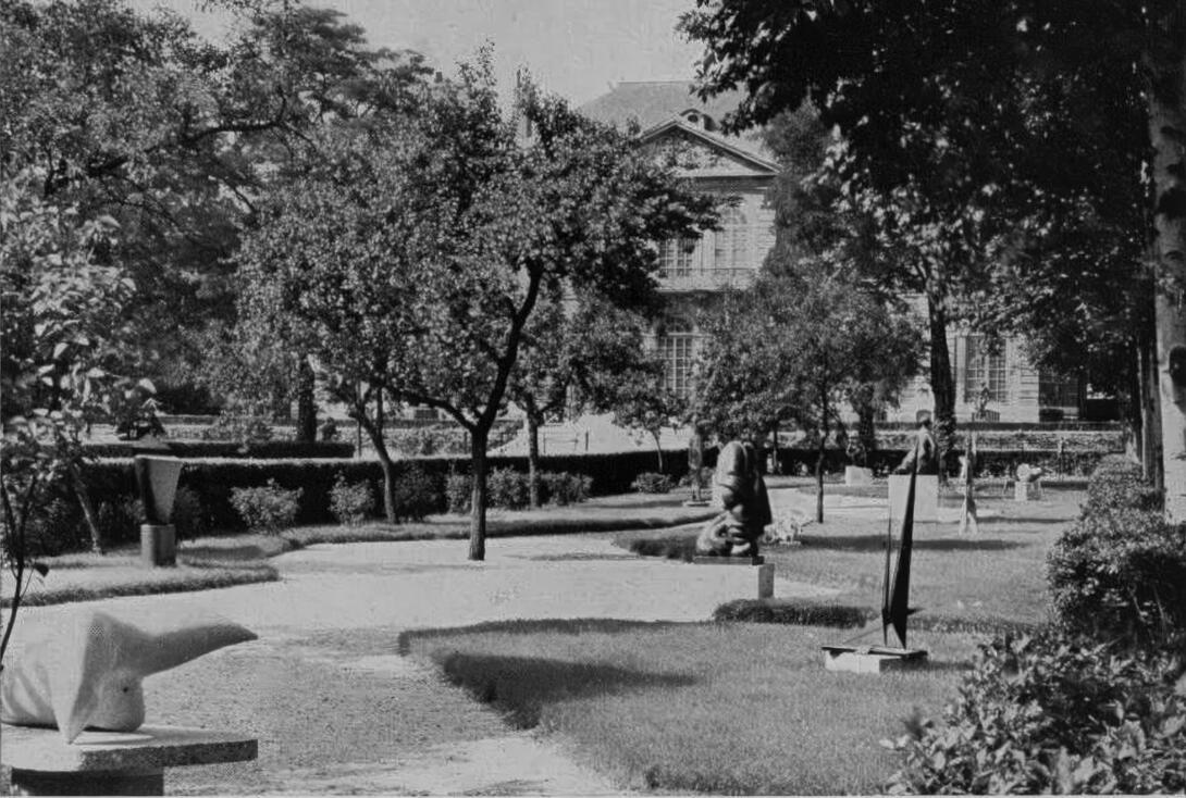 nale de sculpture contemporaine, Musée Rodin 1956, vue 1